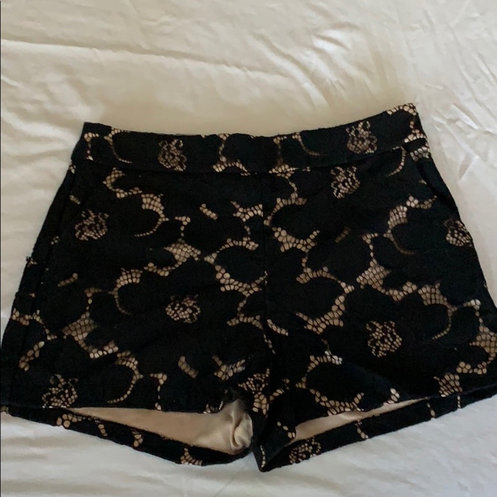 Lace shorts with nude liner